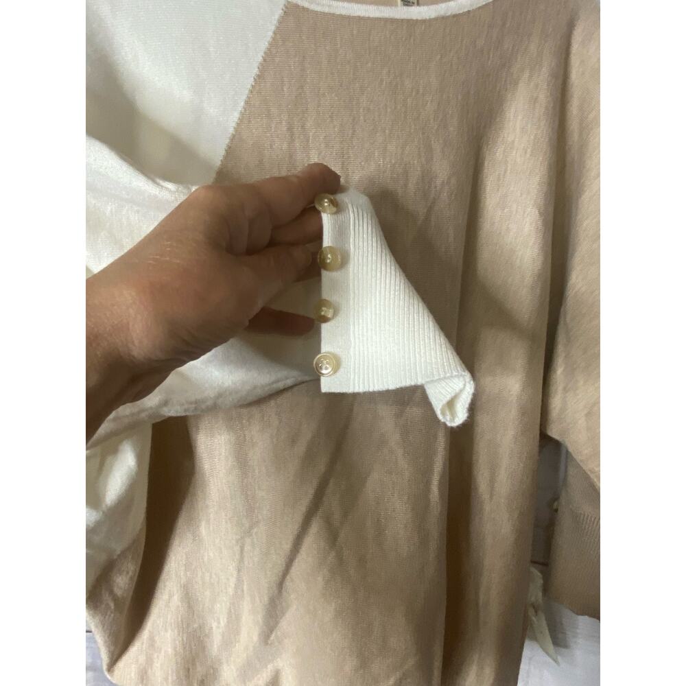 Cyrus Knits Women's Size Medium Bone Cream Oat Tan Long Sleeve Blouse NWT - Picture 4 of 6